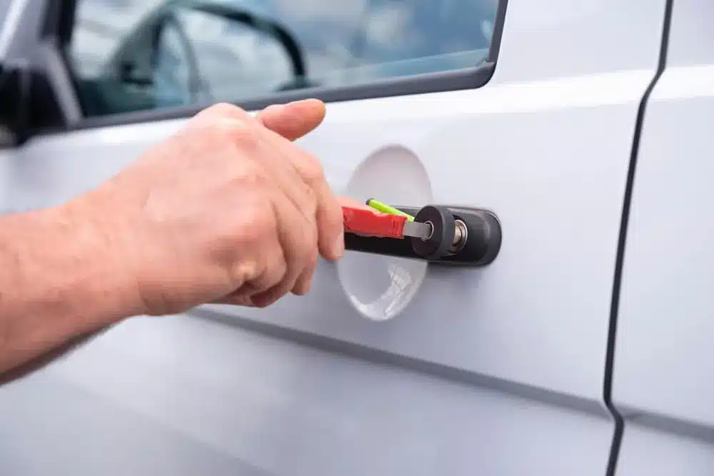 What an Automotive Locksmith in Fort Lauderdale Can Really Help You With